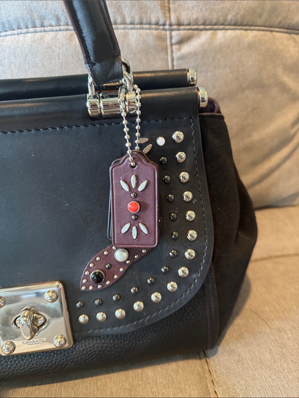Coach Drifter Carryall
In Glovetanned Leather With Western Rivets - Picture 6 of 10